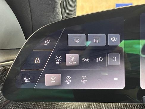 Used 2025 Lucid Air Touring AWD/4WD image 27