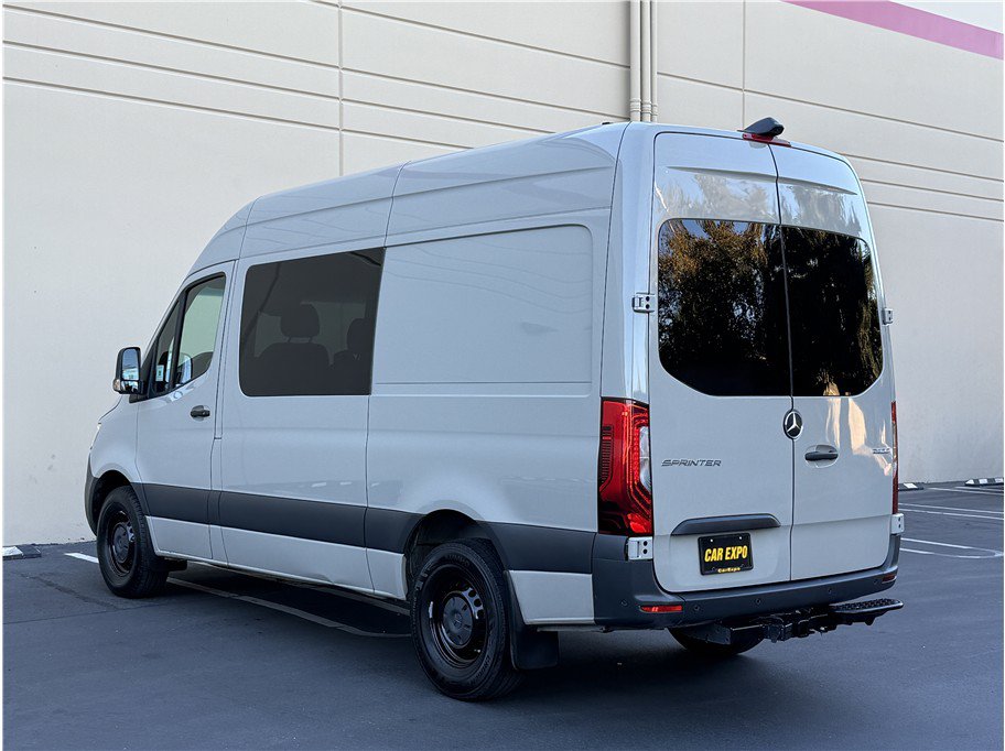 Used 2024 Mercedes-Benz Sprinter 2500 image 5