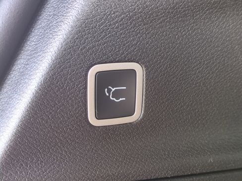 New 2026 Chrysler Pacifica Select image 14