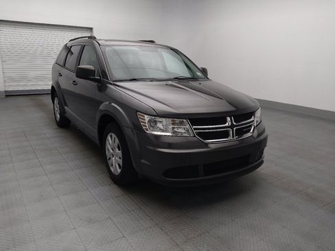 Used 2018 Dodge Journey SE FWD image 14