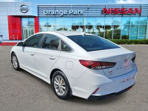 Used 2019 Hyundai Sonata SE image 3