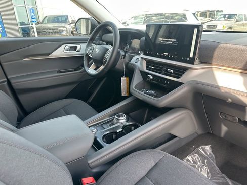 New 2026 Ford Explorer Active image 33