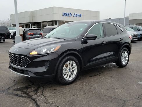 Certified 2021 Ford Escape SE w/ Cold Weather Package image 8