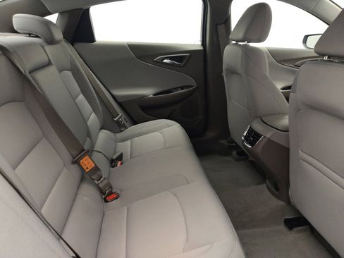 Used 2025 Chevrolet Malibu LT FWD image 19