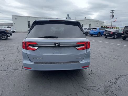 Used 2023 Honda Odyssey Elite image 6