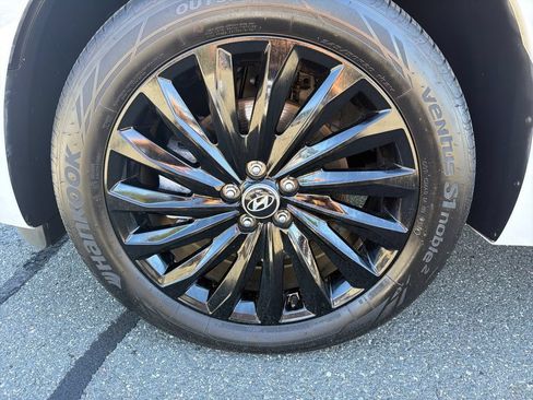Used 2025 Hyundai Palisade Calligraphy AWD/4WD image 27