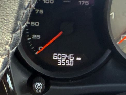 Used 2021 Porsche Macan S image 14