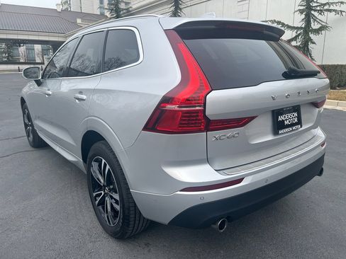 Used 2020 Volvo XC60 T6 Momentum image 9