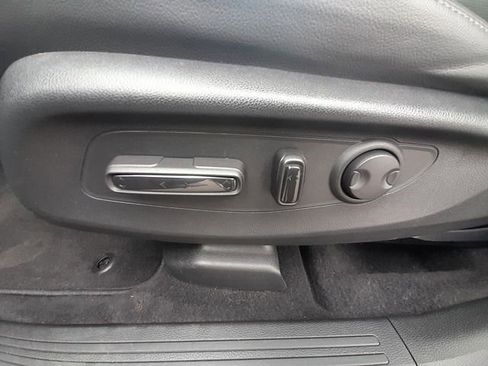 Used 2023 Honda CR-V EX-L image 40