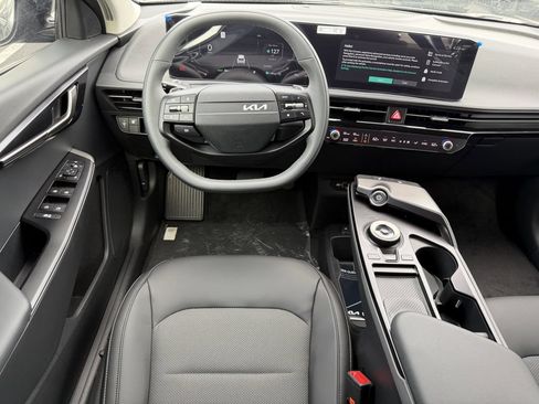 New 2026 Kia EV6 Light RWD image 16