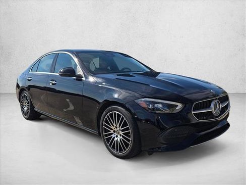 Used 2022 Mercedes-Benz C 300 Sedan image 3