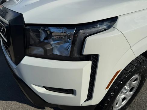 Used 2022 Nissan Frontier S RWD image 45