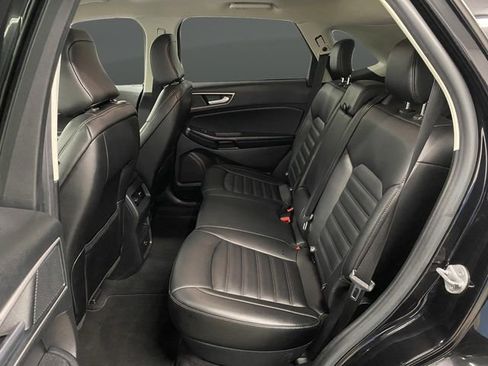 Used 2021 Ford Edge SEL image 28