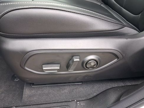 New 2026 Jeep Grand Cherokee Limited image 23