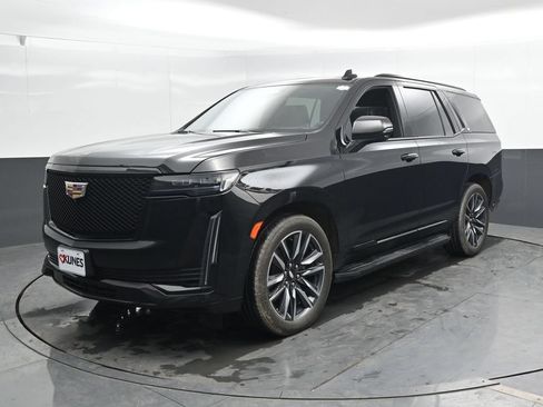 Used 2023 Cadillac Escalade Sport w/ Touring Package AWD/4WD image 9