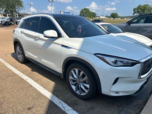 Certified 2021 INFINITI QX50 Luxe FWD image 7