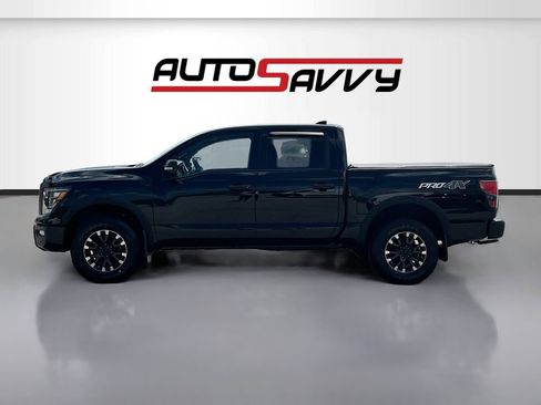 Used 2022 Nissan Titan PRO-4X w/ Pro-4x Convenience Package AWD/4WD image 4