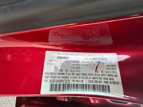 Used 2023 MAZDA MAZDA3 s image 35