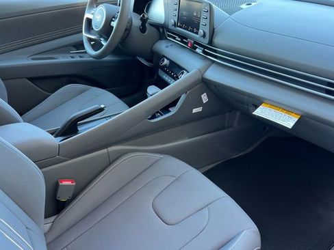 New 2026 Hyundai Elantra Sport FWD image 15