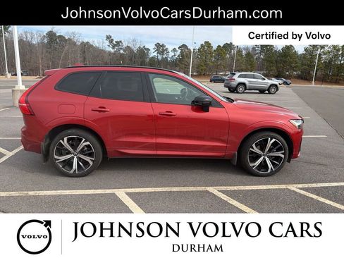 Certified 2023 Volvo XC60 B5 Ultimate w/ Climate Package image 32