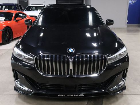 Used 2022 BMW ALPINA B7 xDrive image 8