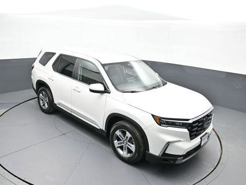 Certified 2023 Honda Pilot EX-L image 37