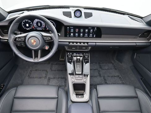 Certified 2025 Porsche 911 Carrera RWD image 6