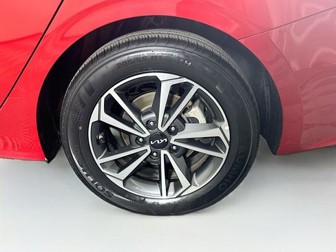 Used 2024 Kia Forte LXS image 11