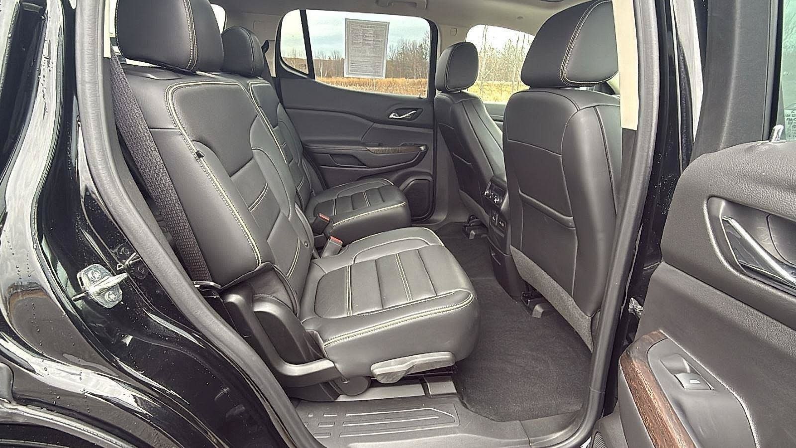 Used 2022 GMC Acadia Denali AWD/4WD image 21