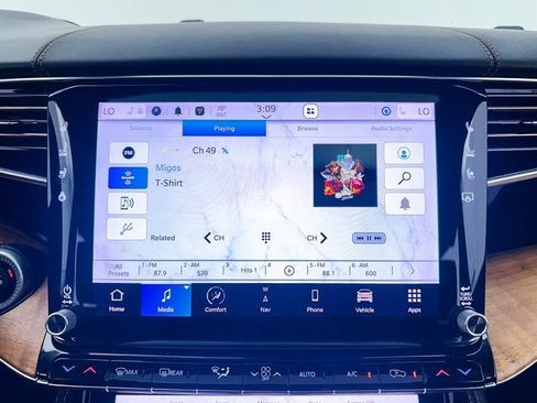 Used 2022 Jeep Grand Wagoneer Series III image 25