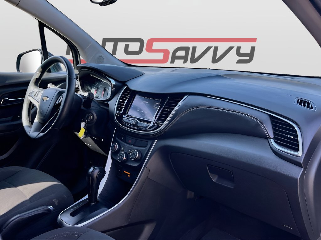 Used 2022 Chevrolet Trax LS w/ Tint and Cruise Package FWD image 26