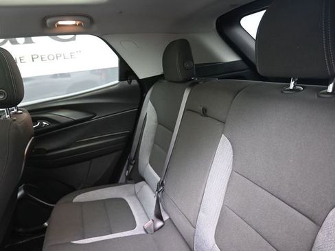 Used 2024 Chevrolet TrailBlazer LT w/ Convenience Package image 20