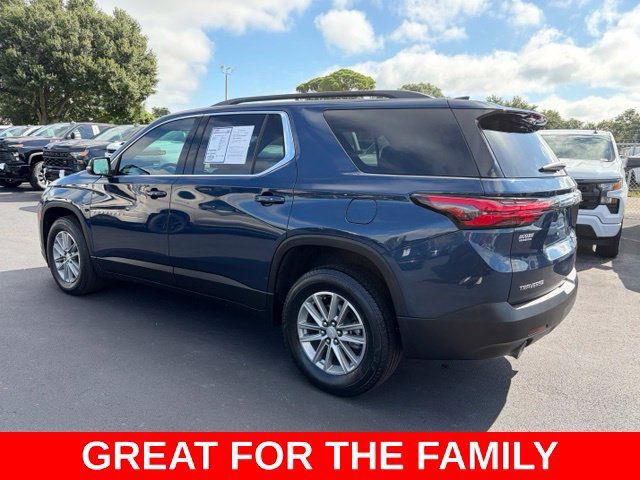 Used 2023 Chevrolet Traverse LT FWD image 4
