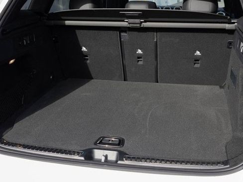 New 2026 Mercedes-Benz GLC 300 GLC 300 image 28