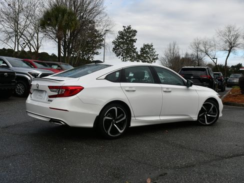 Used 2022 Honda Accord Sport Special Edition image 4