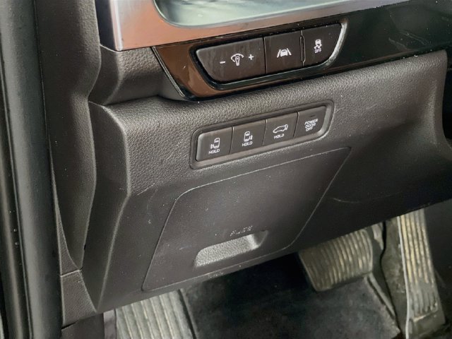 Used 2022 Kia Carnival SX Prestige FWD image 11