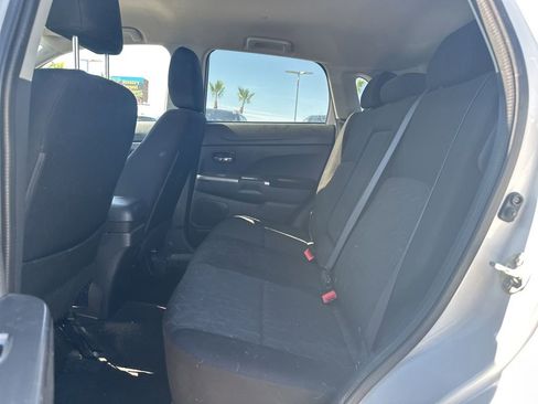 Used 2020 Mitsubishi Outlander Sport SE AWD/4WD image 8