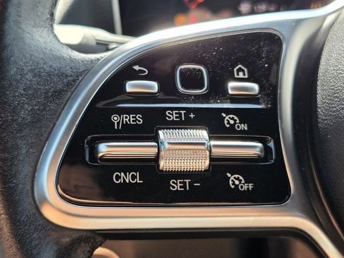 Used 2021 Mercedes-Benz GLA 250 image 24