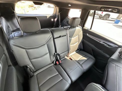 Used 2024 Cadillac XT6 Luxury FWD image 18