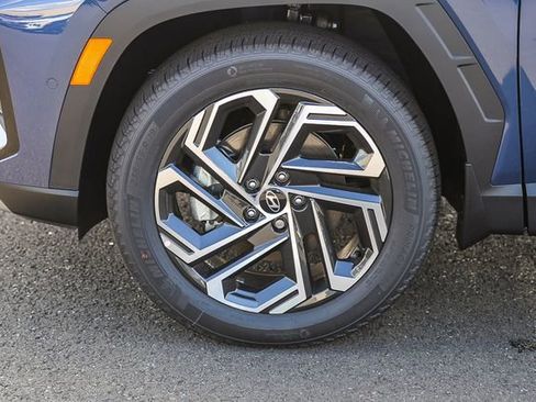New 2025 Hyundai Tucson Limited AWD/4WD image 12