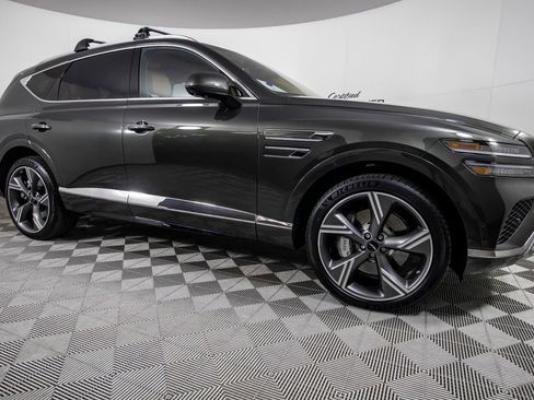 Used 2025 Genesis GV80 3.5T Prestige AWD/4WD image 3