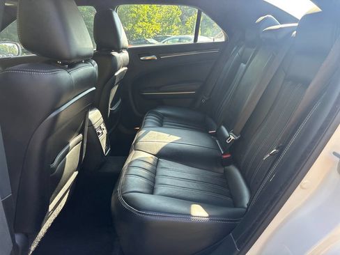 Used 2022 Chrysler 300 S RWD image 34
