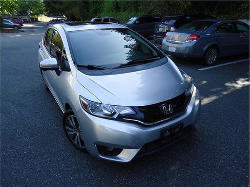 Used 2015 Honda Fit EX image 4