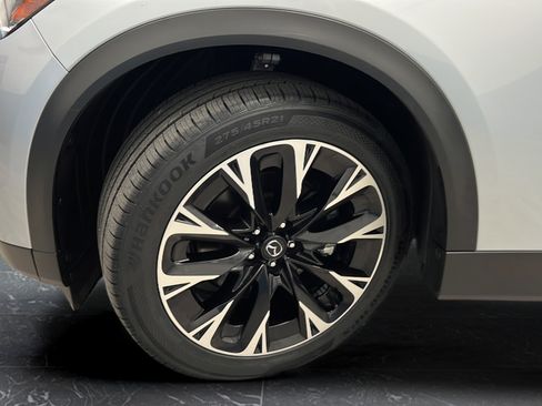 Used 2024 MAZDA CX-90 Plug-In Hybrid w/ Premium Pkg AWD/4WD image 37