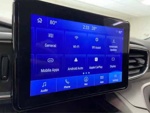 Used 2023 Ford Explorer XLT w/ Equipment Group 202A image 31