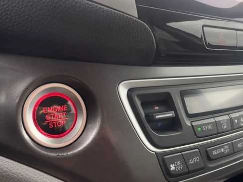 Used 2016 Honda Pilot EX-L image 40