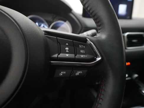 Used 2023 MAZDA CX-5 Carbon Edition image 19