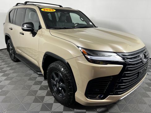 Used 2025 Lexus LX 700h Overtrail AWD/4WD image 3