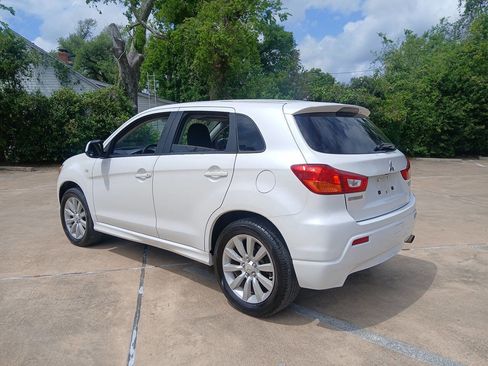 Used 2011 Mitsubishi Outlander Sport SE image 7
