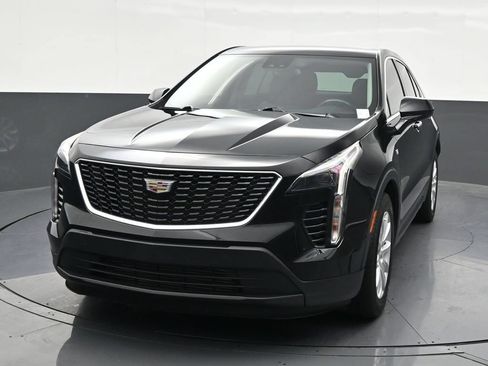 Used 2023 Cadillac XT4 Luxury FWD image 9
